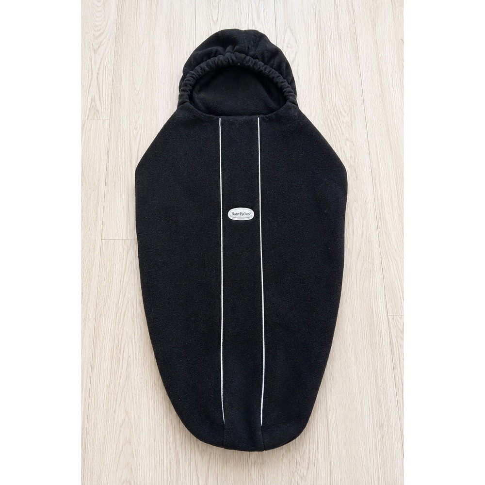 BabyBjorn Cover Black Hooded Fleece Winter Cozy Baby Accessory Warm Outdoor
